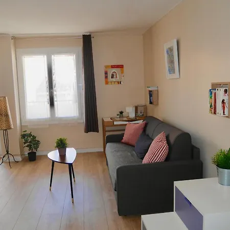 Apartamento Studio Avec Balcon Amenage Et Wifi A A 2 Km De La Plage
